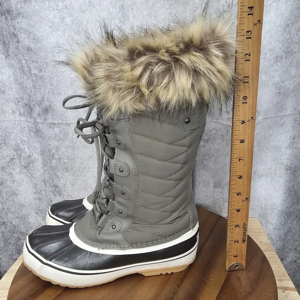 Portland Winter Boots Womens 9 M Cairo Olive Green Faux Fur 200G Waterproof Snow